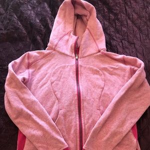 Lululemon pink hoodie EUC size 8